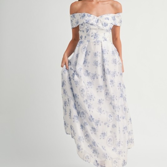 NWT MABLE Off Shoulder Floral Maxi Dress – Elegant Summer Wedding Guest Size S-L - Picture 9 of 15